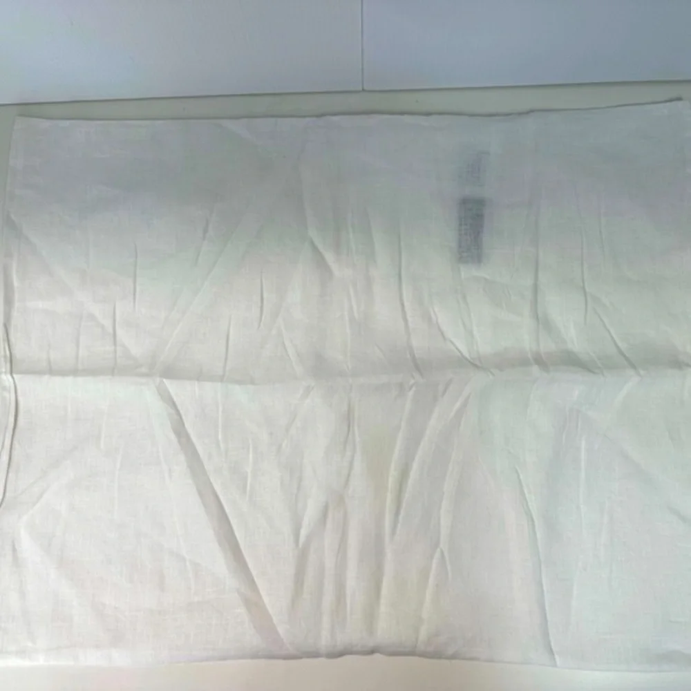 HALLMART COLLECTABLES 2 Standard Sham Linen White Pillow Cases 26W by 20L